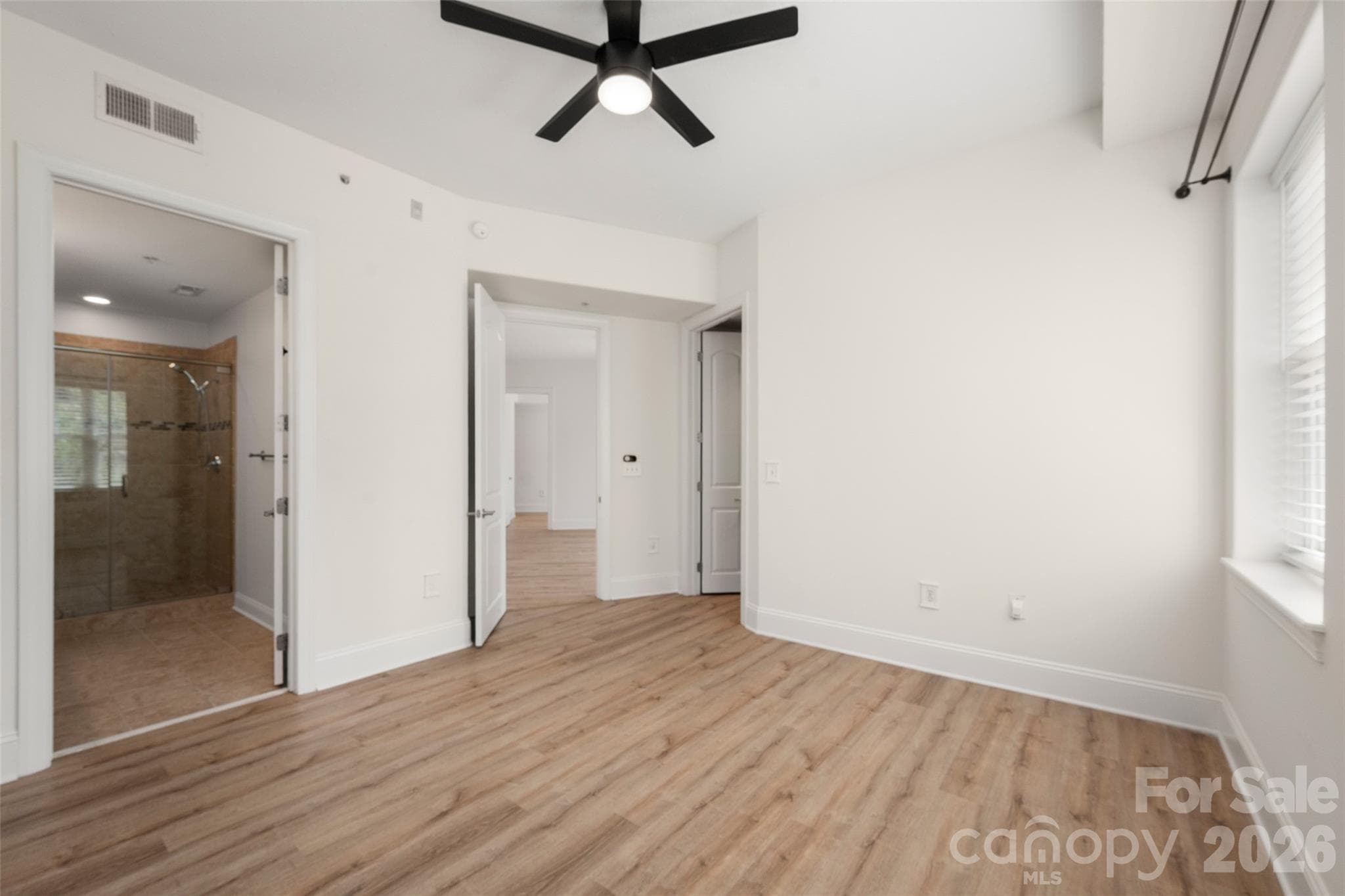 Condominium at 4620 Piedmont Row Drive, Charlotte, photo 14 of 29