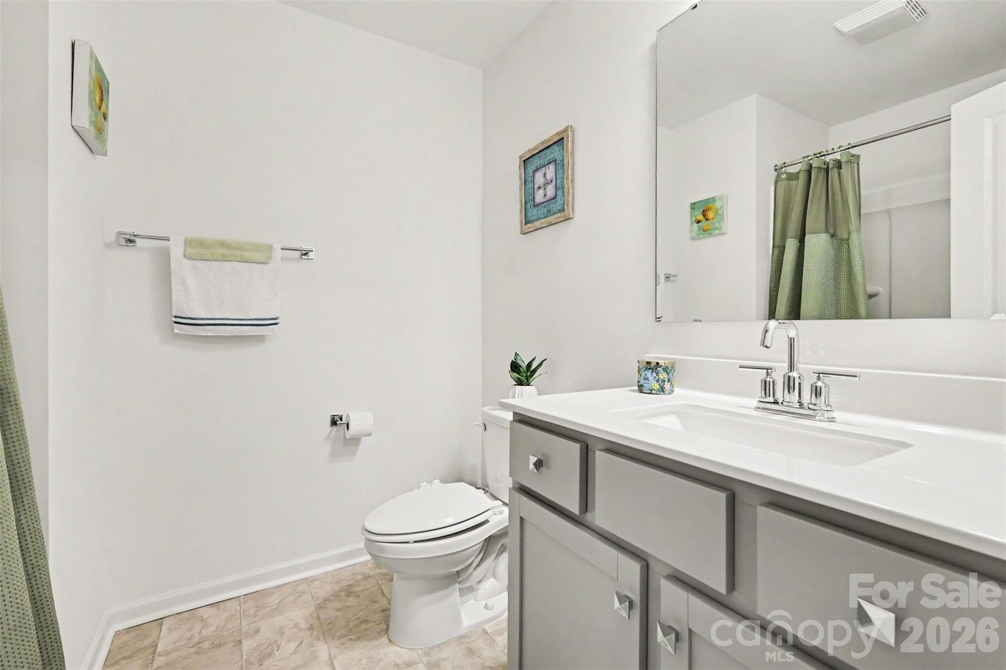 Townhouse at 334 Drawbar Drive, Clover, photo 16 of 23