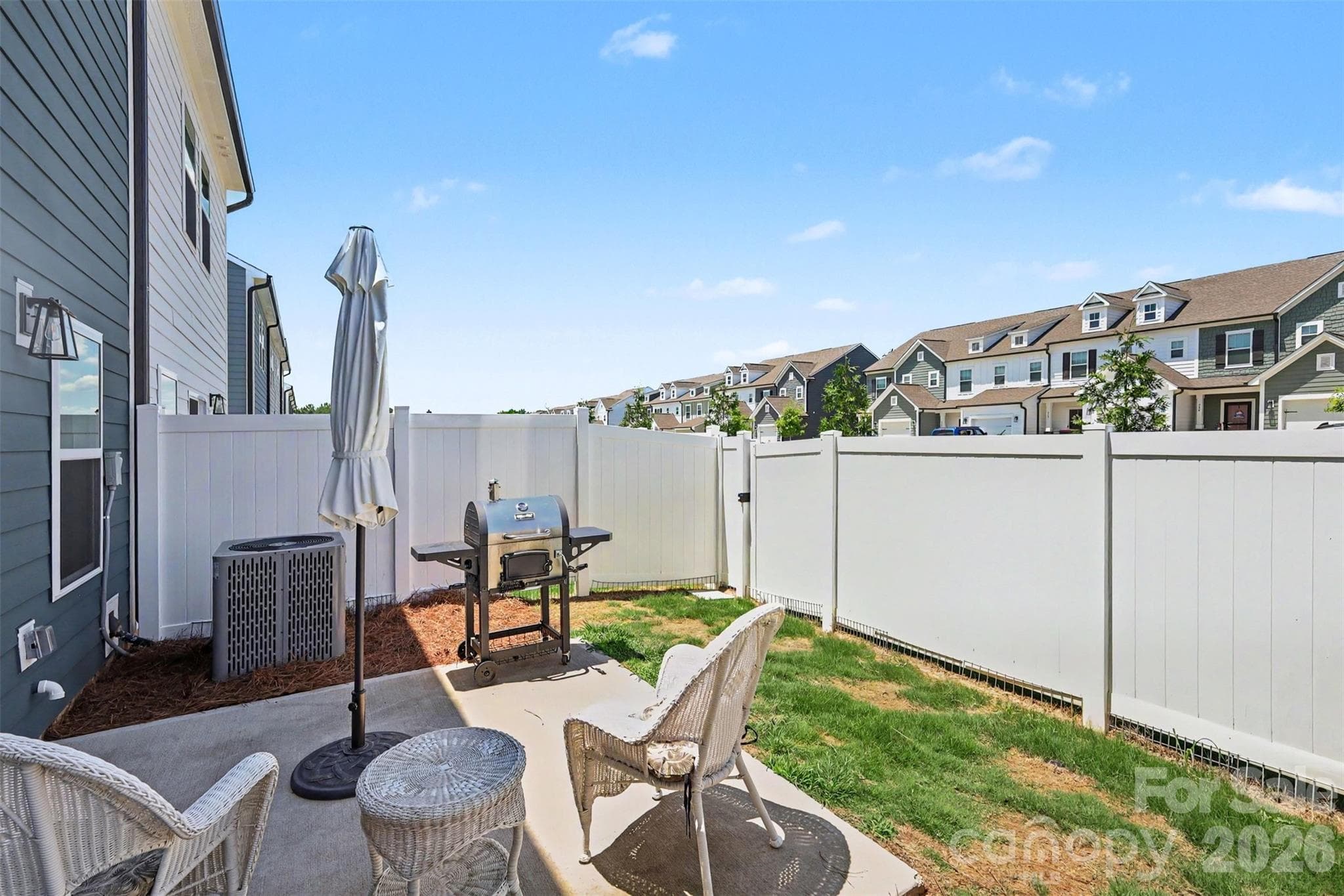 Townhouse at 334 Drawbar Drive, Clover, photo 20 of 23