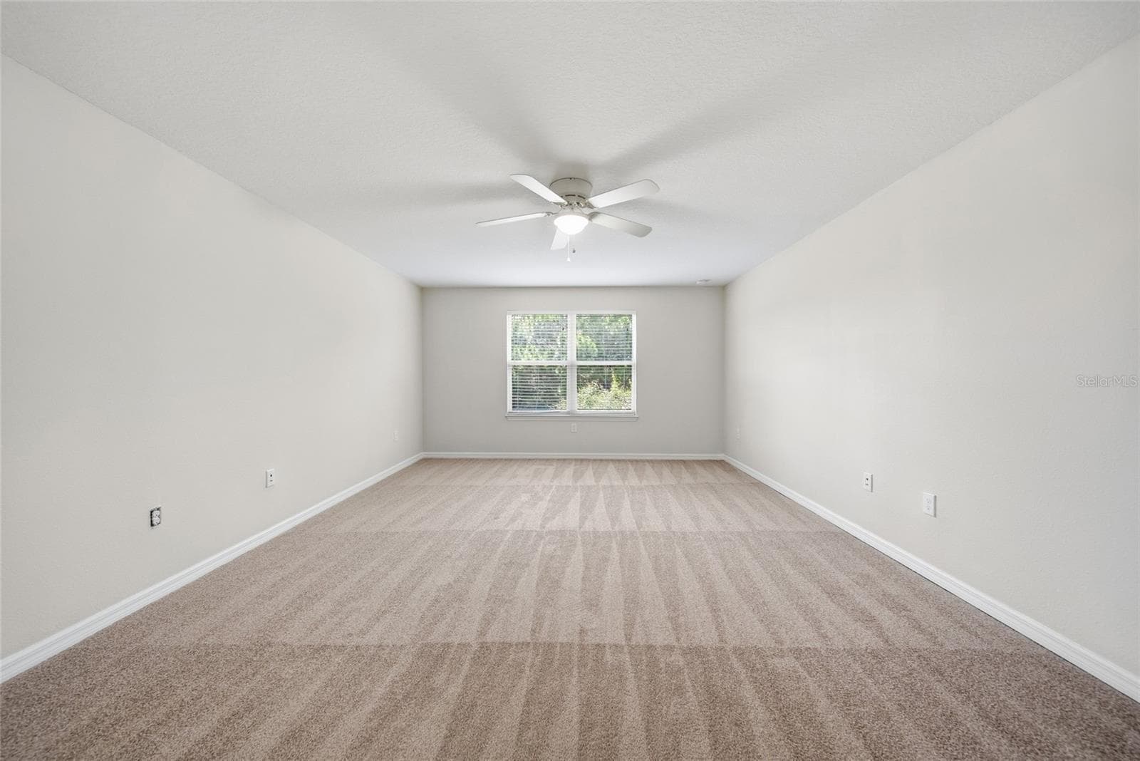 Single Family Residence at 30643 WALKER CUP PL, WESLEY CHAPEL, photo 13 of 47