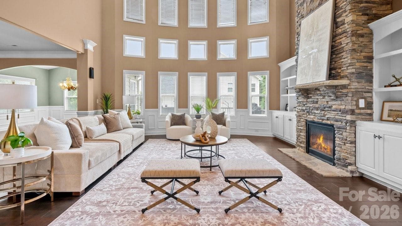 Two Story Great Room - 16032 Loch Raven Road, Huntersville