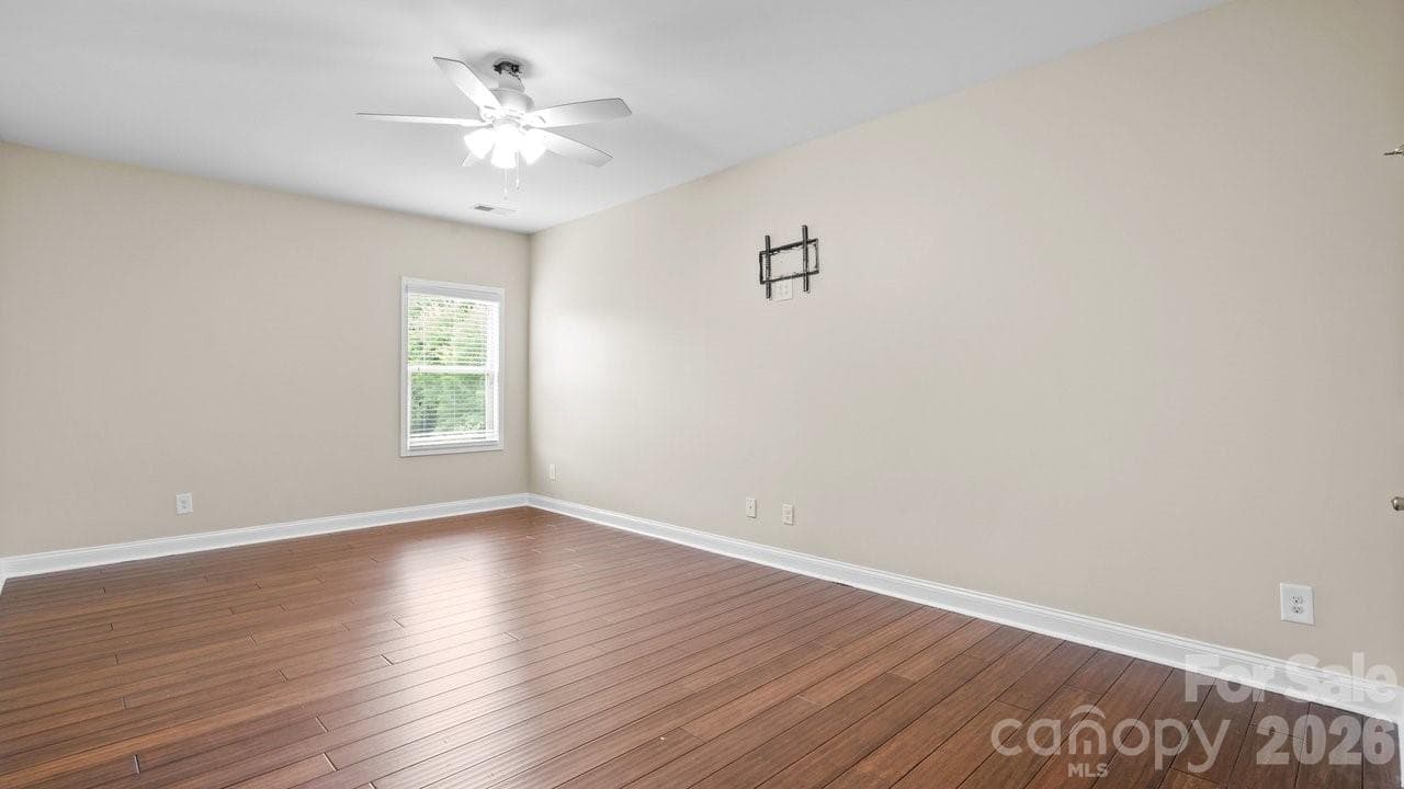 Main Level Bedroom - 16032 Loch Raven Road, Huntersville