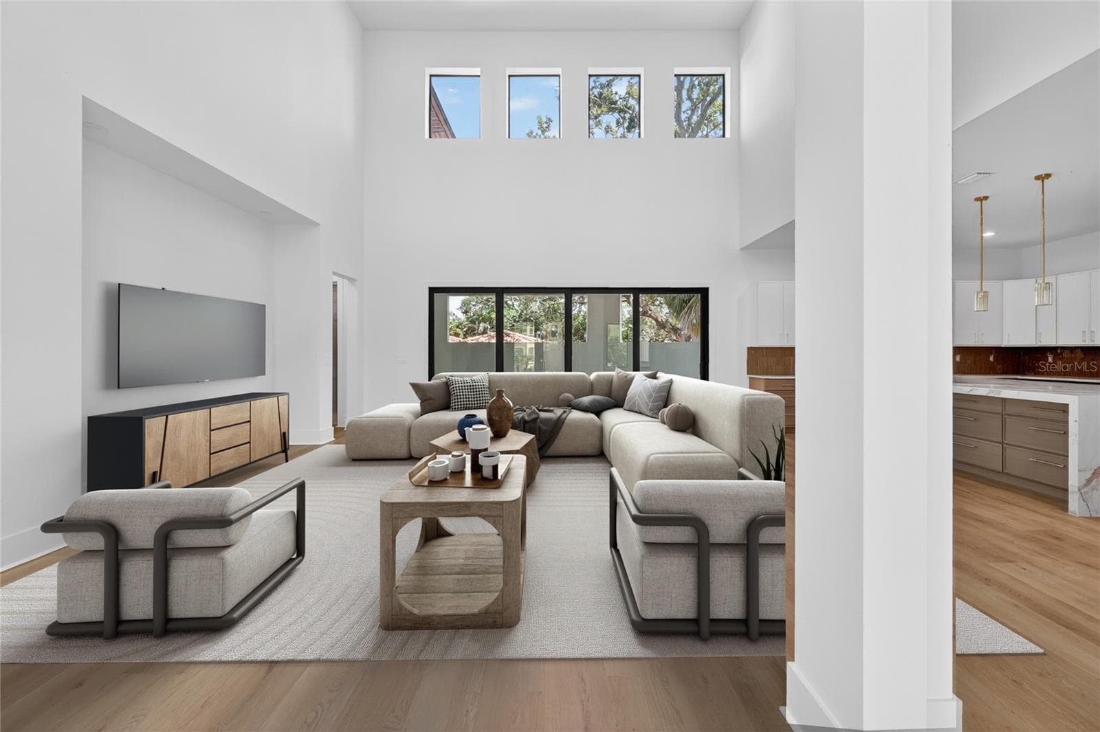 Single Family Residence at 4706 W SAN CARLOS ST, TAMPA, photo 13 of 98