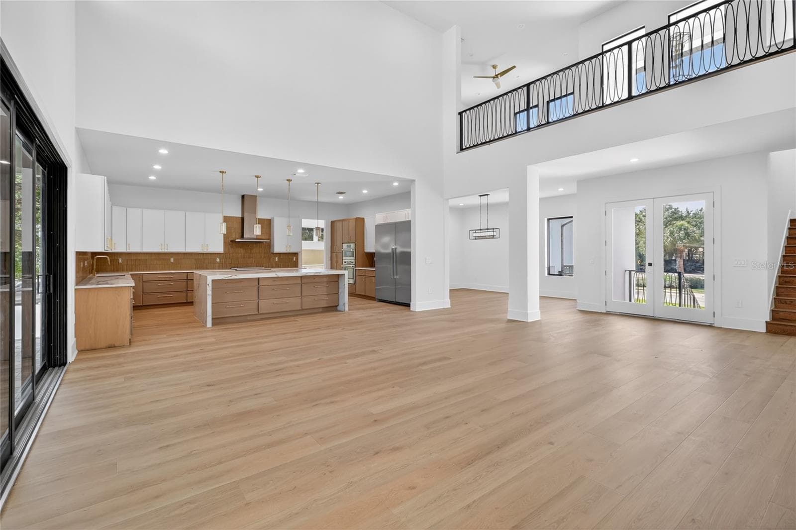 Single Family Residence at 4706 W SAN CARLOS ST, TAMPA, photo 24 of 98