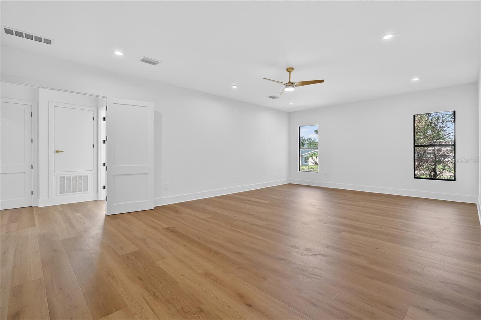 Single Family Residence at 4706 W SAN CARLOS ST, TAMPA, photo 61 of 98