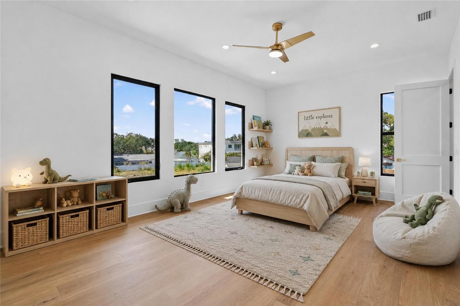 Single Family Residence at 4706 W SAN CARLOS ST, TAMPA, photo 80 of 98