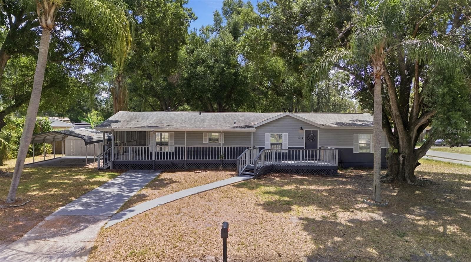 Single Family Residence at 5203 N MENDENHALL DR, TAMPA, photo 34 of 42