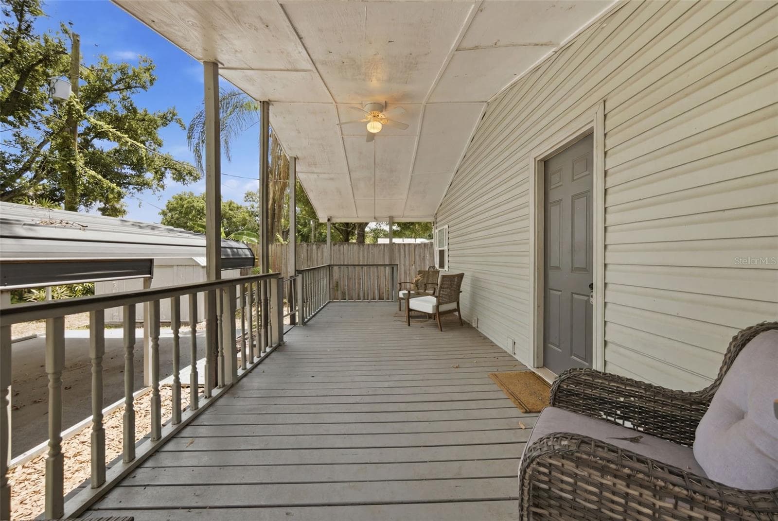 Single Family Residence at 5203 N MENDENHALL DR, TAMPA, photo 35 of 42