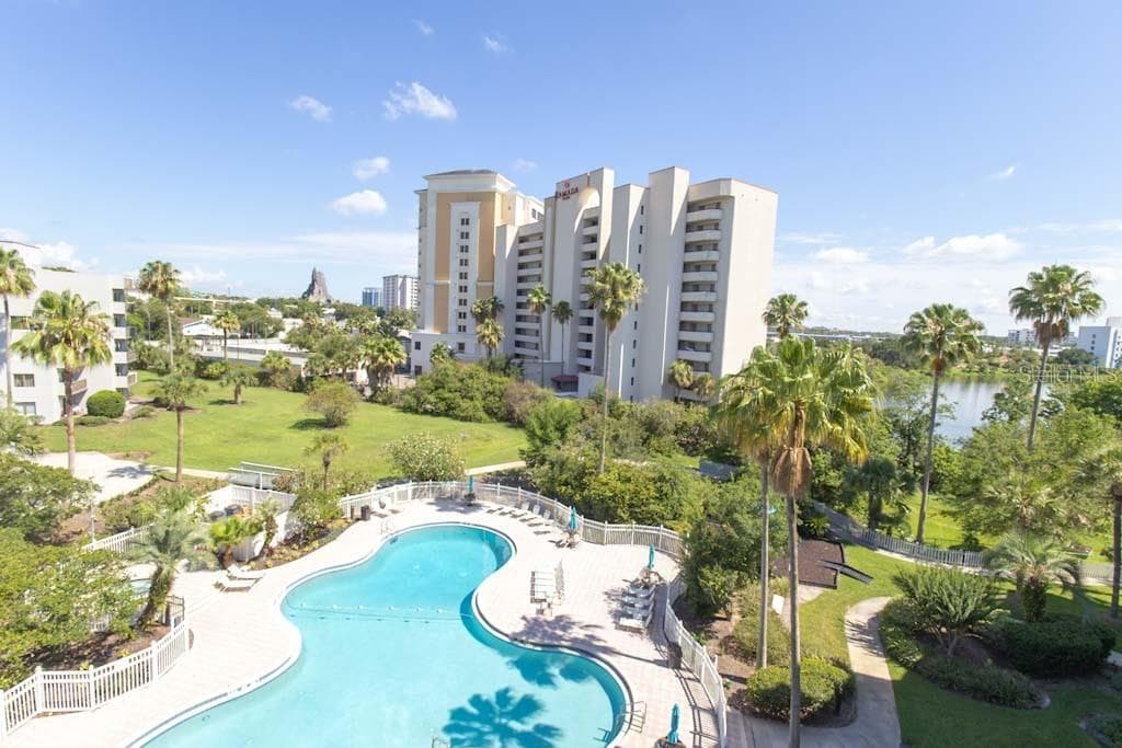 Condo - Hotel at 6165 CARRIER DR #1601, ORLANDO, photo 2 of 25