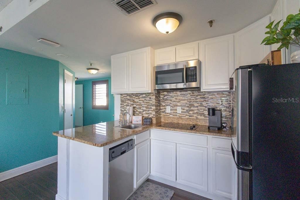 Condo - Hotel at 6165 CARRIER DR #1601, ORLANDO, photo 6 of 25