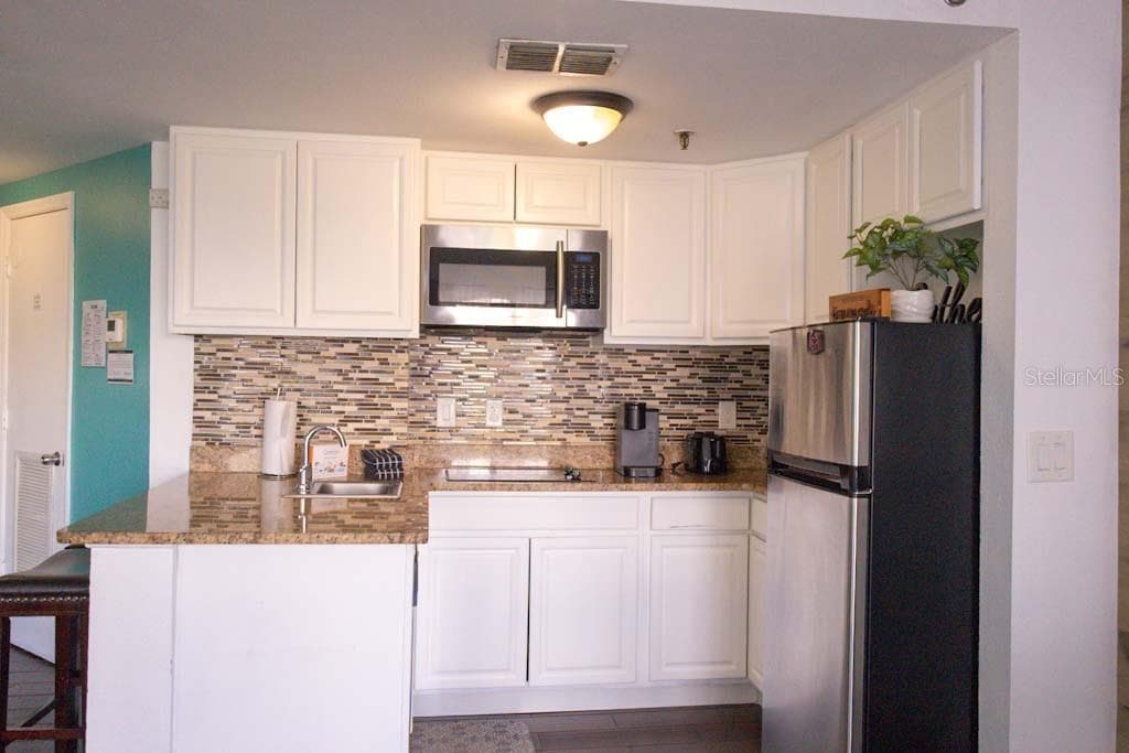 Condo - Hotel at 6165 CARRIER DR #1601, ORLANDO, photo 8 of 25