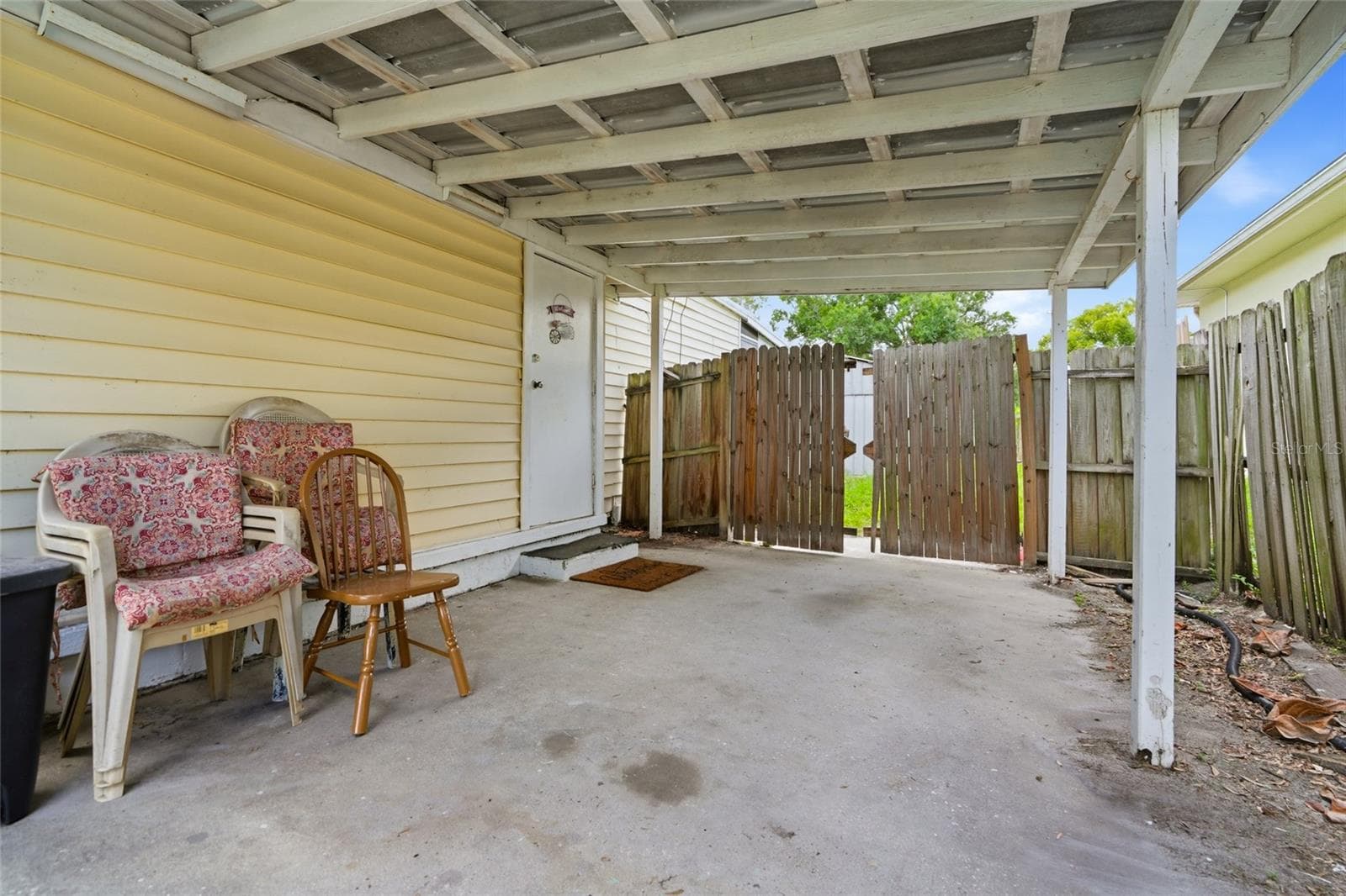 Single Family Residence at 128 NW 10TH DR, MULBERRY, photo 5 of 22