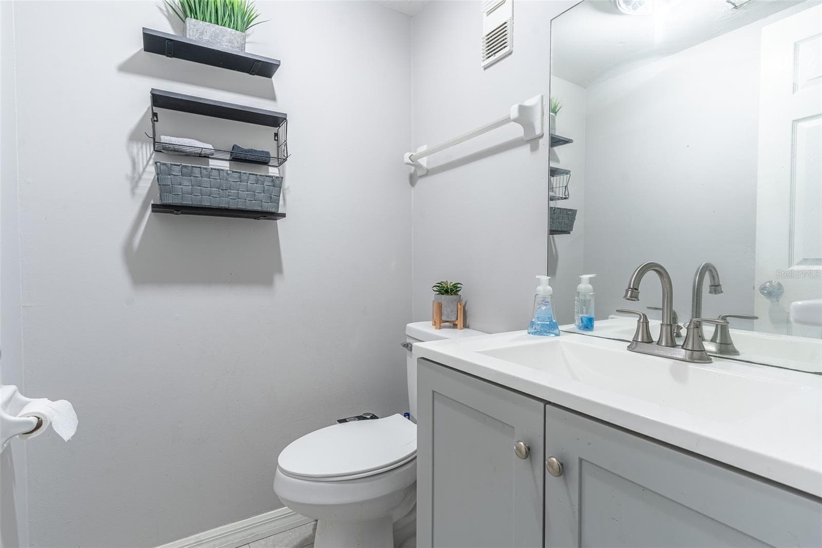 Condominium at 2500 21ST ST NW #22, WINTER HAVEN, photo 12 of 38