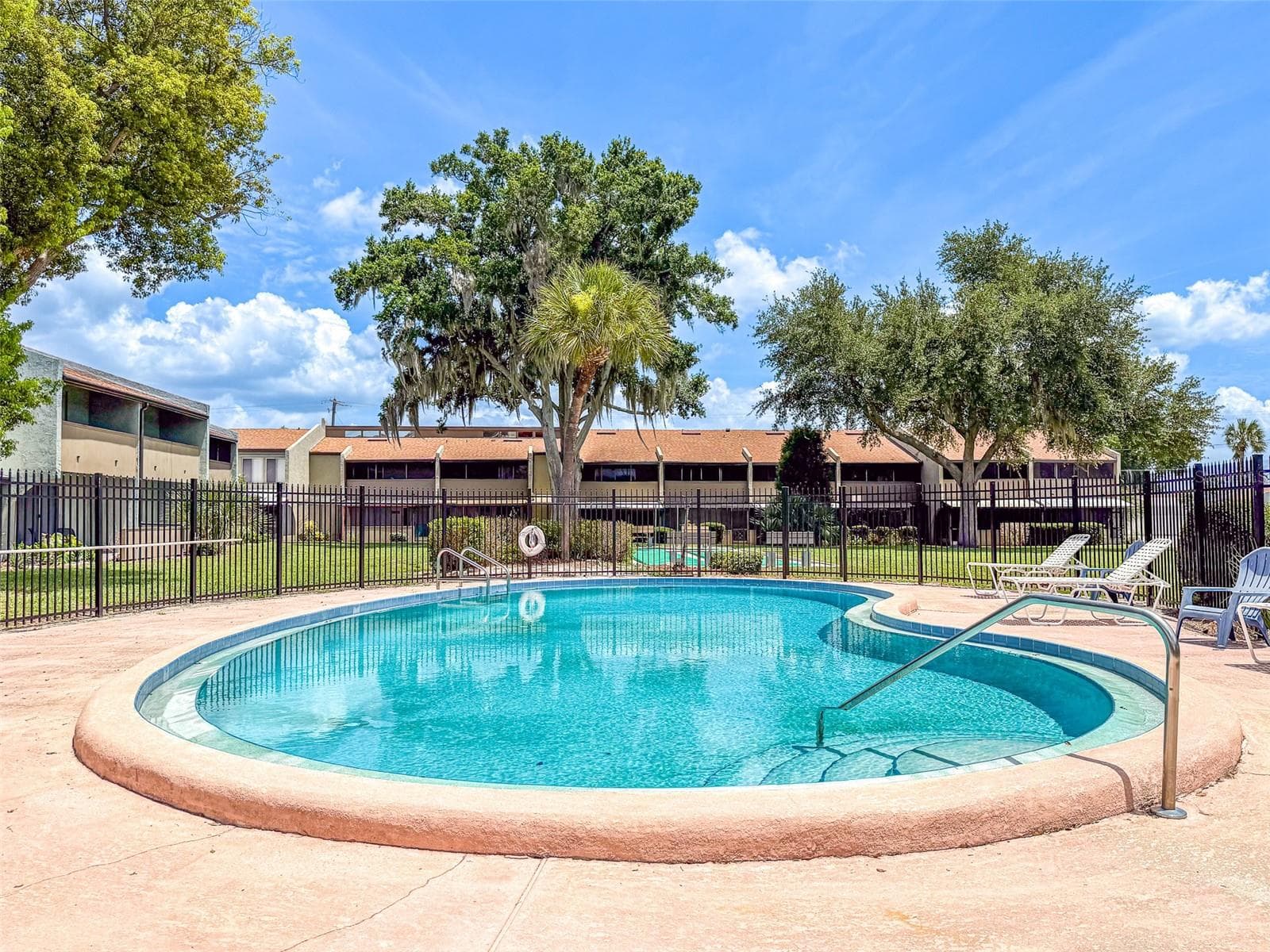 Condominium at 2500 21ST ST NW #22, WINTER HAVEN, photo 35 of 38