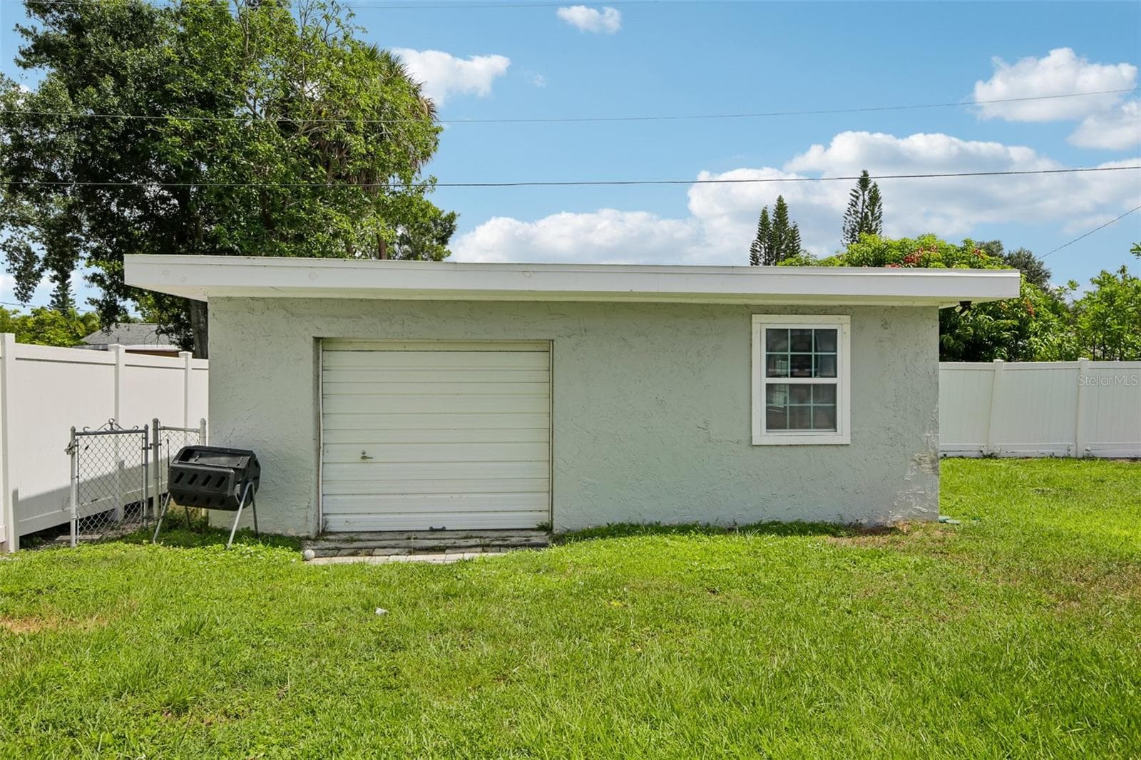 Single Family Residence at 2214 23RD AVE W, BRADENTON, photo 33 of 38