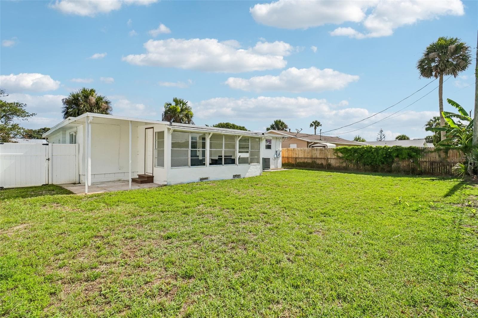 Single Family Residence at 160 PONCE DE LEON DR, ORMOND BEACH, photo 19 of 22