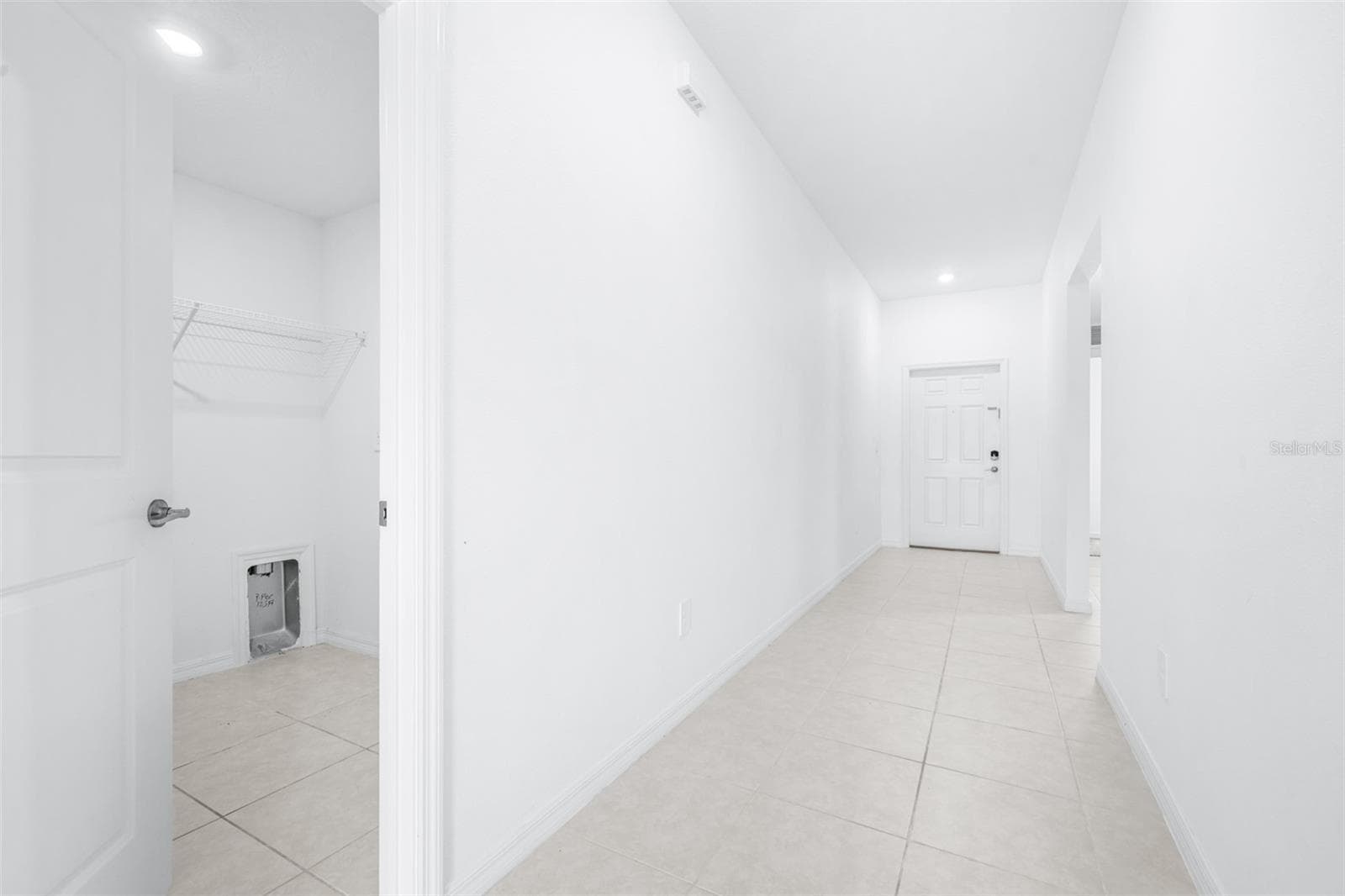 Single Family Residence at 4312 FABULOUS FINCH LN, BARTOW, photo 5 of 65