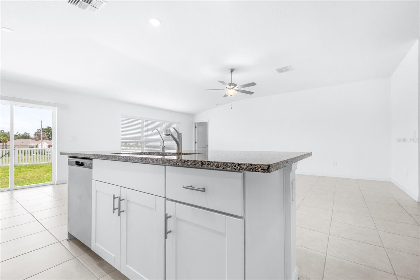 Single Family Residence at 4312 FABULOUS FINCH LN, BARTOW, photo 23 of 65