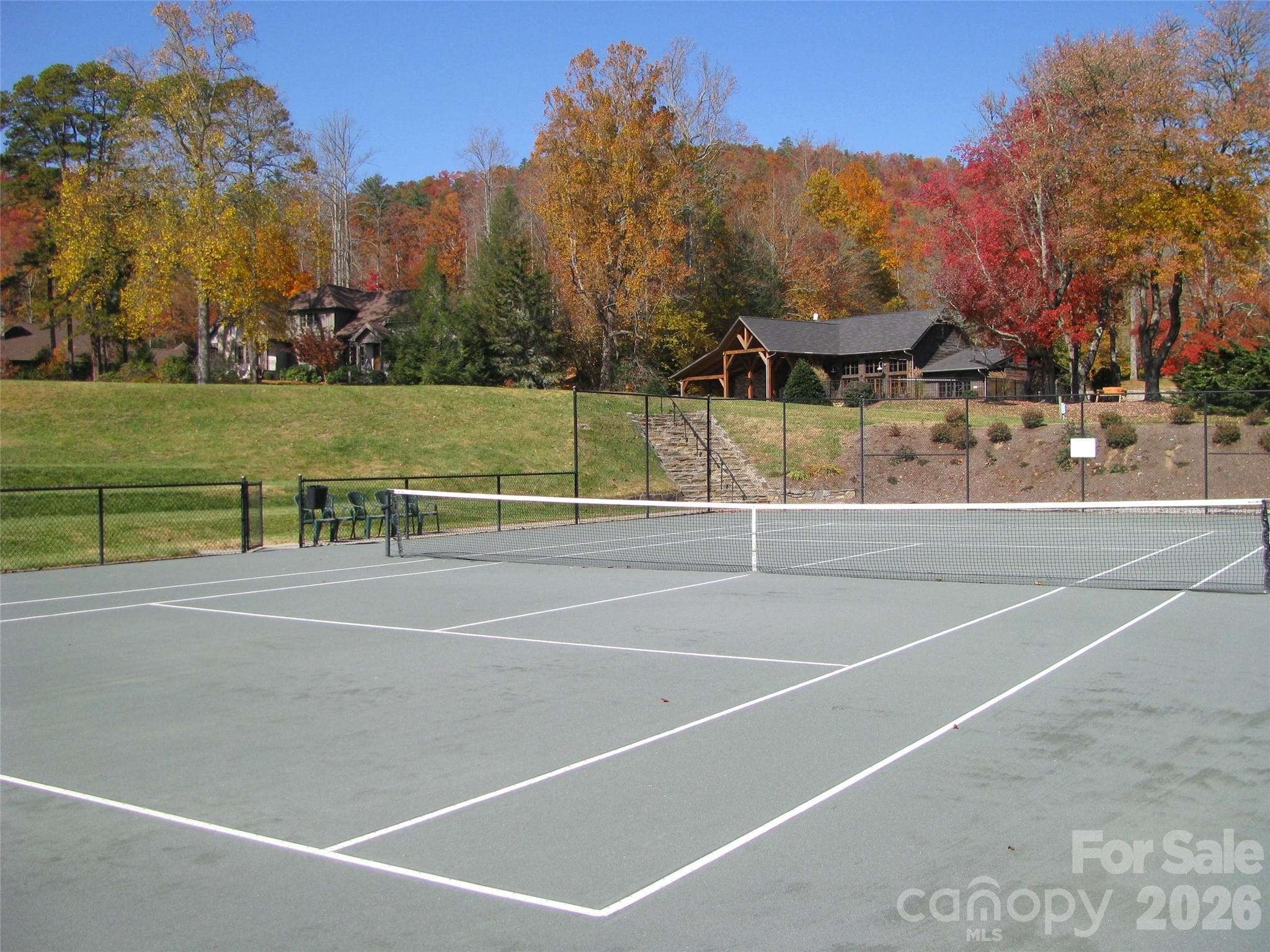 Straus Park Tennis Courts - Brevard