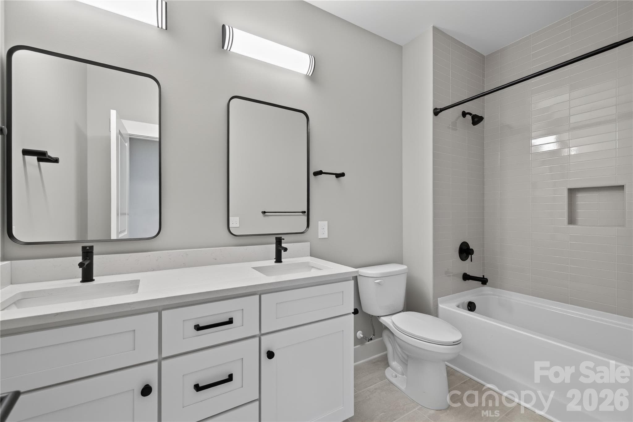 Single Family Residence at 3875 12th Street Court NE, Hickory, photo 24 of 42