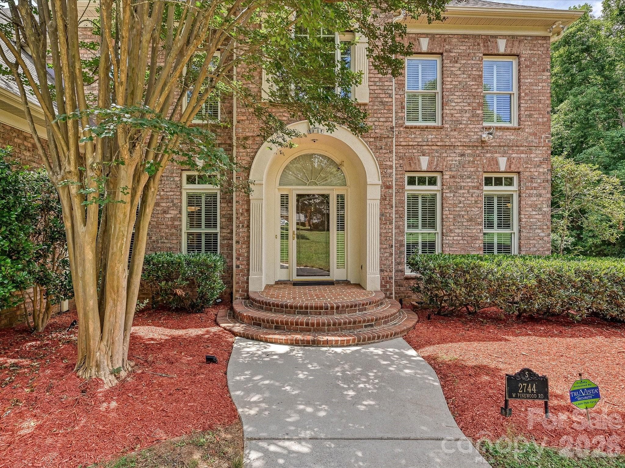 Single Family Residence at Chester, photo 4 of 44