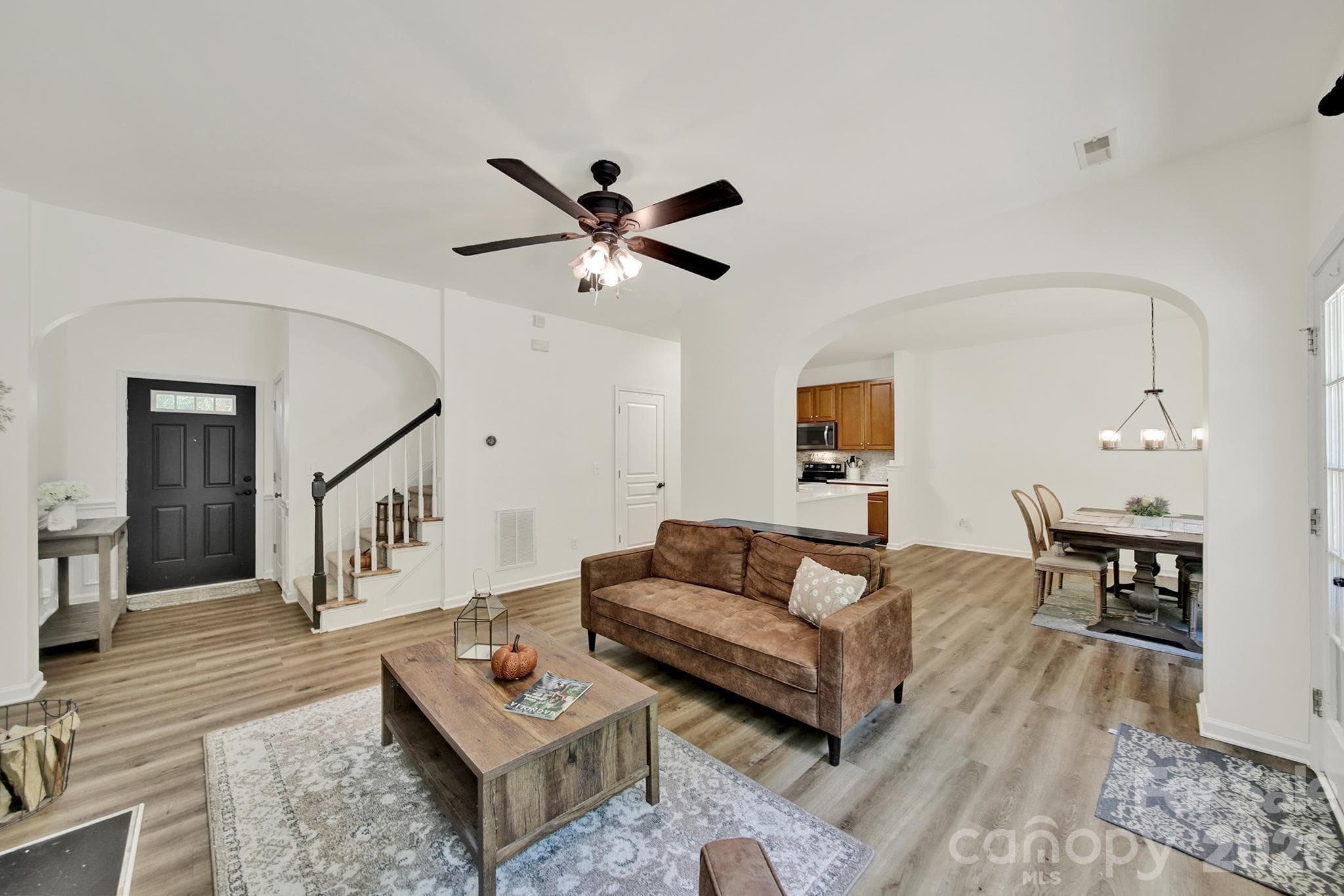 Single Family Residence at Fort Mill, photo 4 of 36