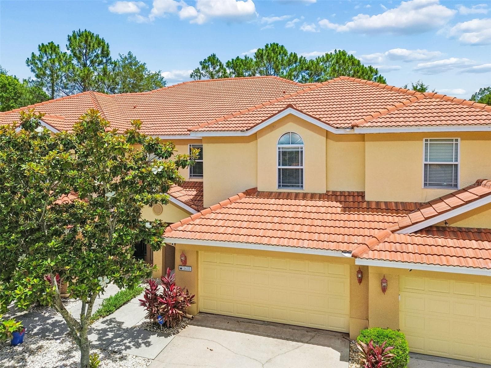 1455 HIDDEN CT