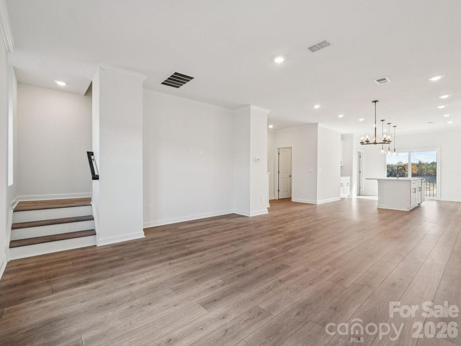 Photo is not of the actual home, but is an inspirational photo of builder’s model home and may depict options, furnishings, and/or decorator features that are not included - Fort Mill
