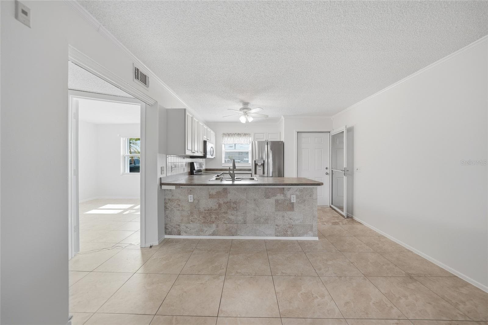 Condominium at 26485 RAMPART BLVD #D4, PUNTA GORDA, photo 11 of 43