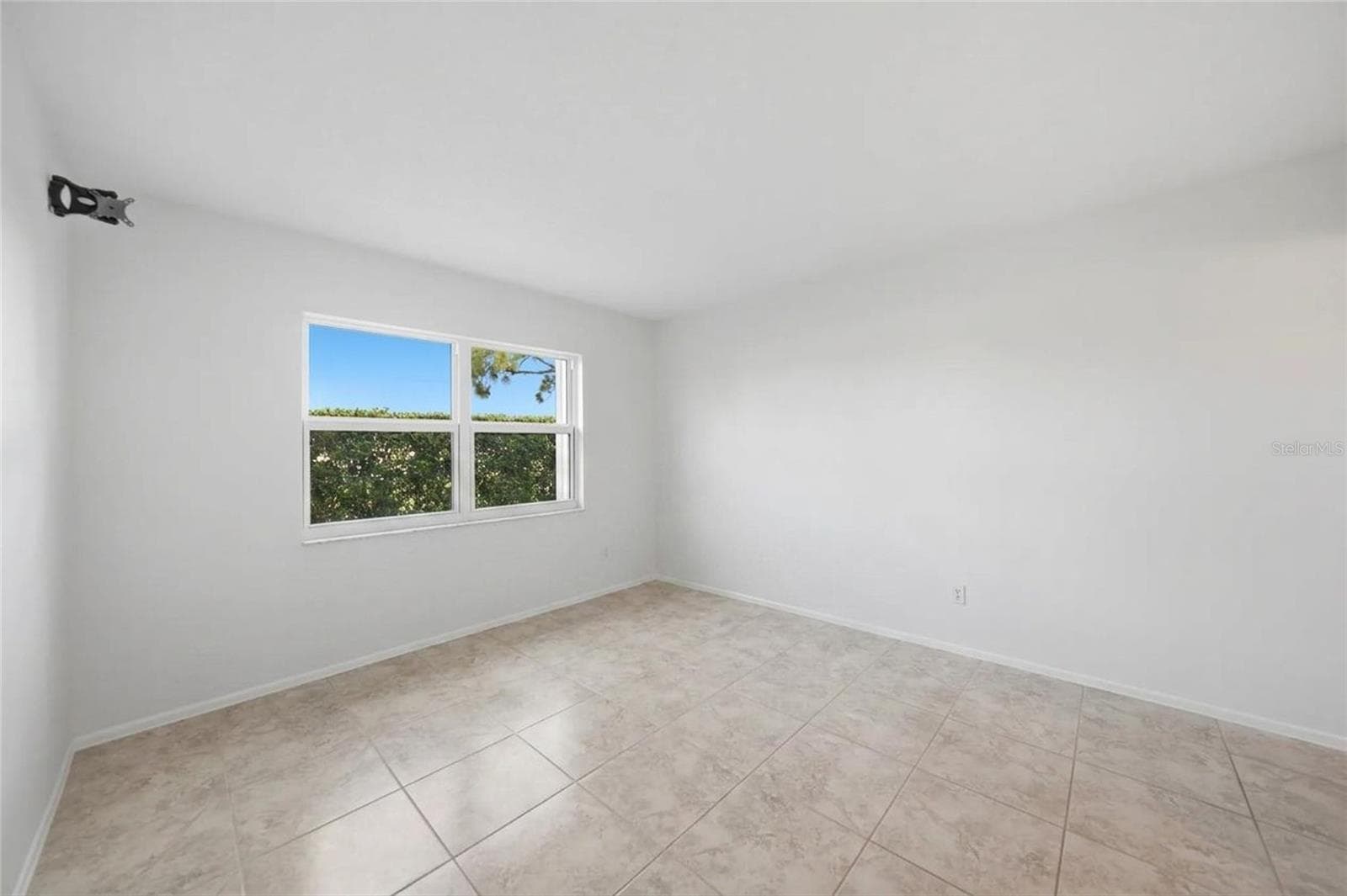 Condominium at 26485 RAMPART BLVD #D4, PUNTA GORDA, photo 19 of 43