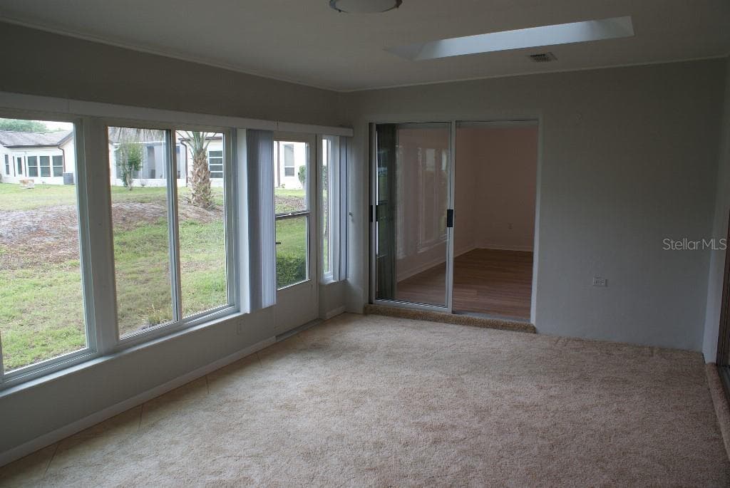 Single Family Residence at 7445 CRESTWOOD DR, WEEKI WACHEE, photo 11 of 44