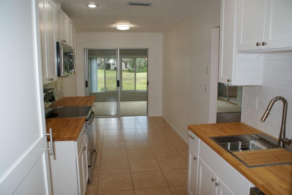 Single Family Residence at 7445 CRESTWOOD DR, WEEKI WACHEE, photo 17 of 44
