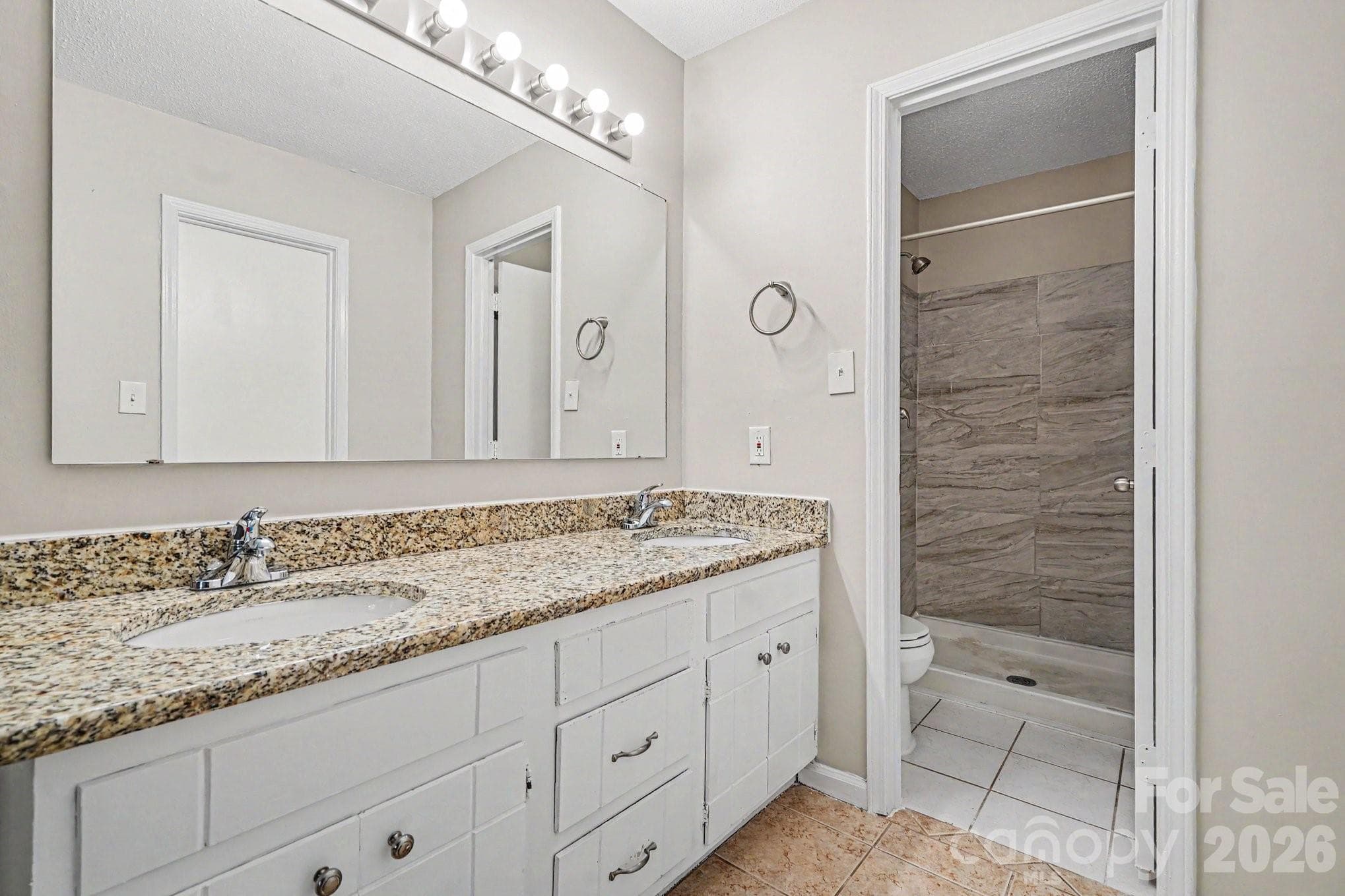 Single Family Residence at 11613 Rimrock Canyon Drive, Charlotte, photo 17 of 20