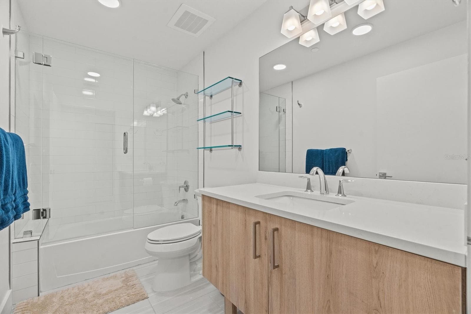 Condominium at 415 ISLAND WAY #311, CLEARWATER BEACH, photo 28 of 54