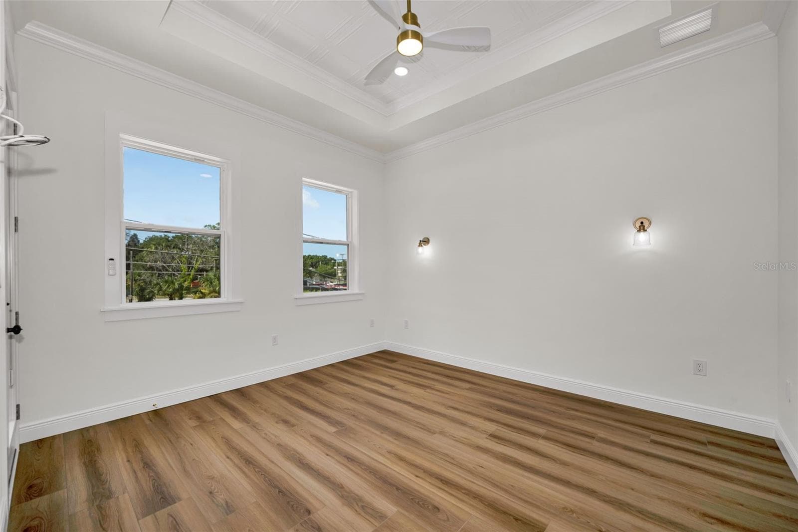 Single Family Residence at 158 E SPRUCE ST, TARPON SPRINGS, photo 36 of 86
