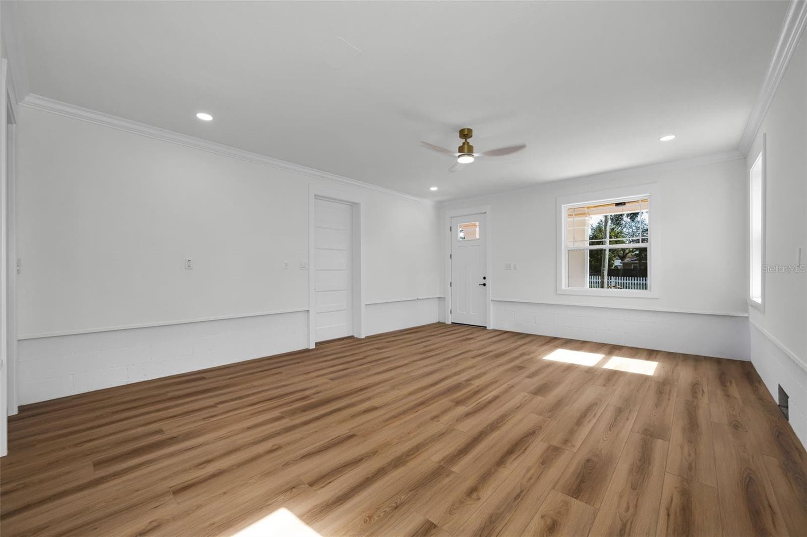Single Family Residence at 158 E SPRUCE ST, TARPON SPRINGS, photo 51 of 86