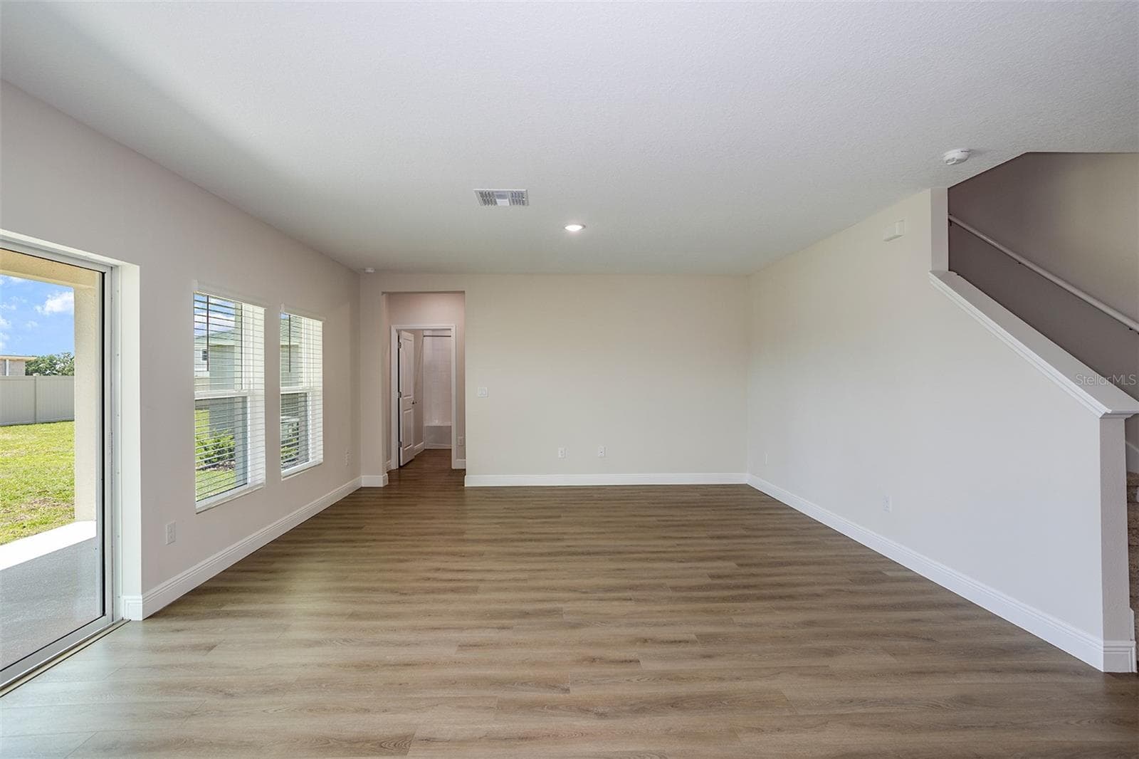 Single Family Residence at 9936 ANNUNCIATION DR, WESLEY CHAPEL, photo 3 of 27