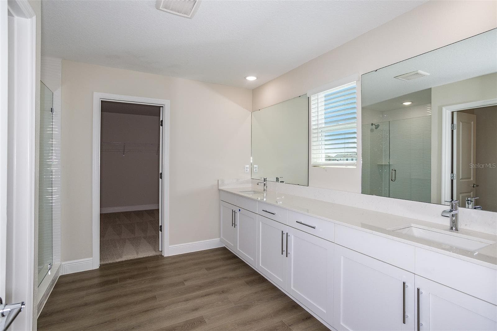 Single Family Residence at 9936 ANNUNCIATION DR, WESLEY CHAPEL, photo 7 of 27