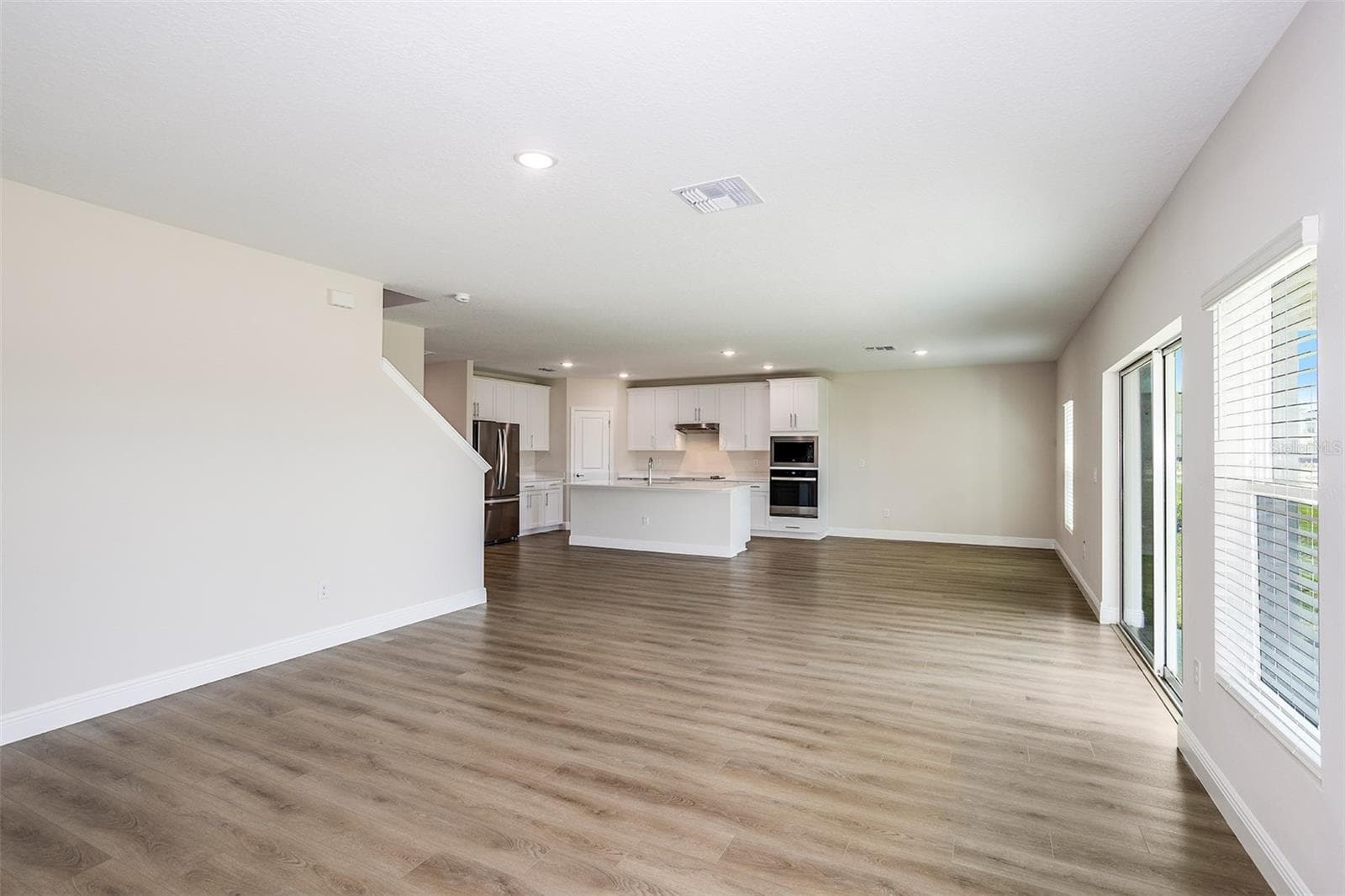 Single Family Residence at 9936 ANNUNCIATION DR, WESLEY CHAPEL, photo 13 of 27