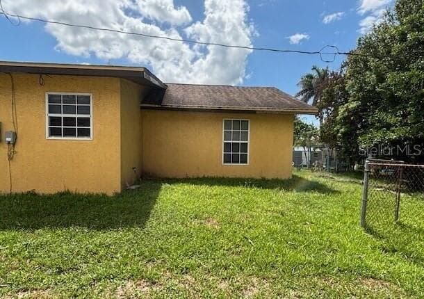 Single Family Residence at 943 DELLA TOBIAS AVE, CLEWISTON, photo 2 of 18