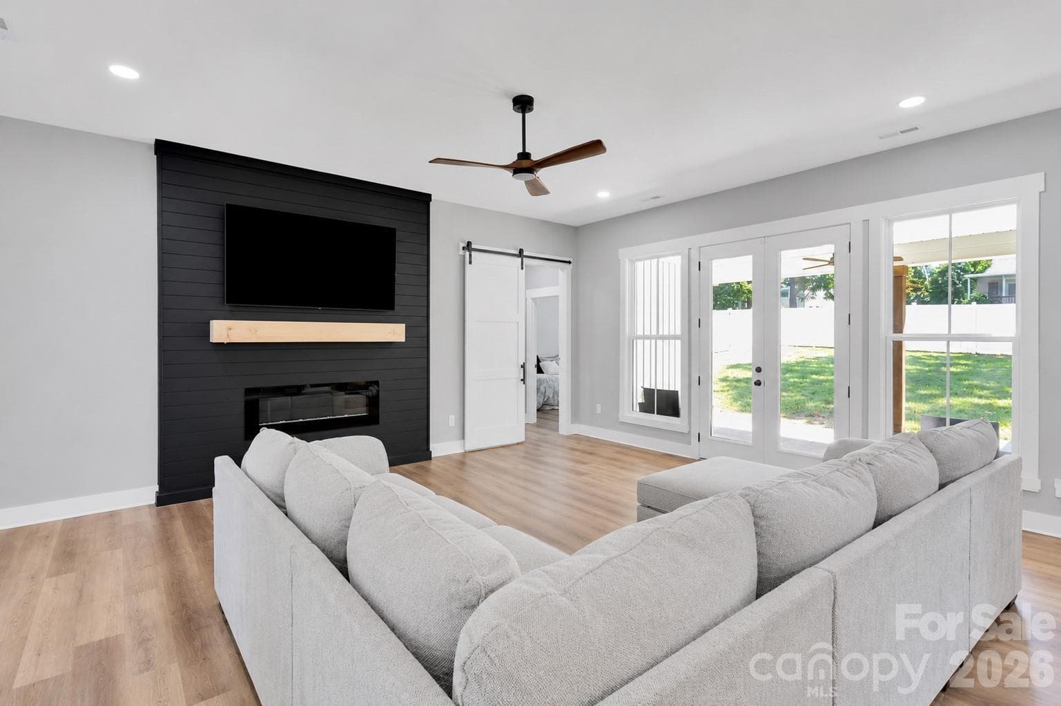 Single Family Residence at Claremont, photo 4 of 27