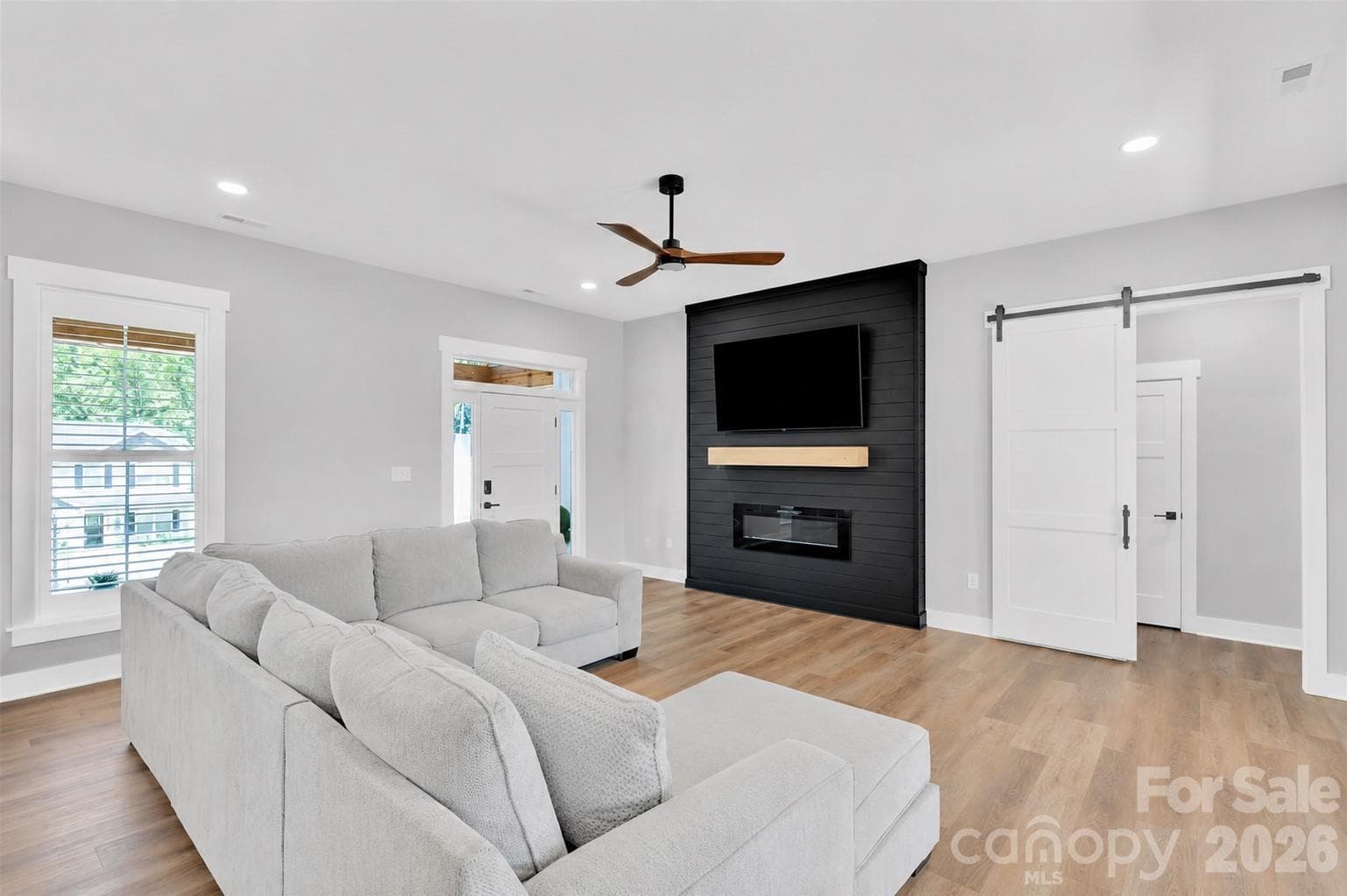 Single Family Residence at Claremont, photo 5 of 27