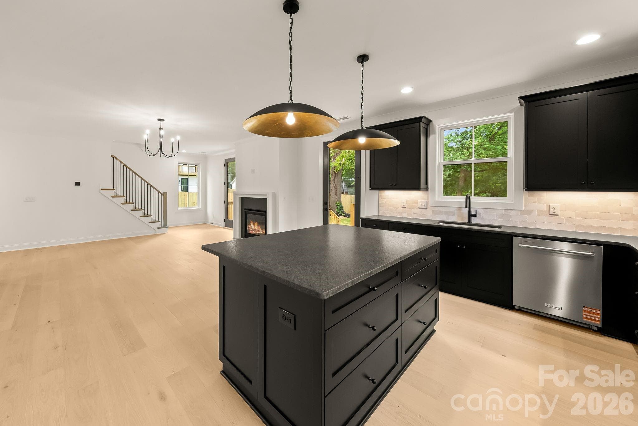 Single Family Residence at 3031 Mathis Drive, Charlotte, photo 34 of 42