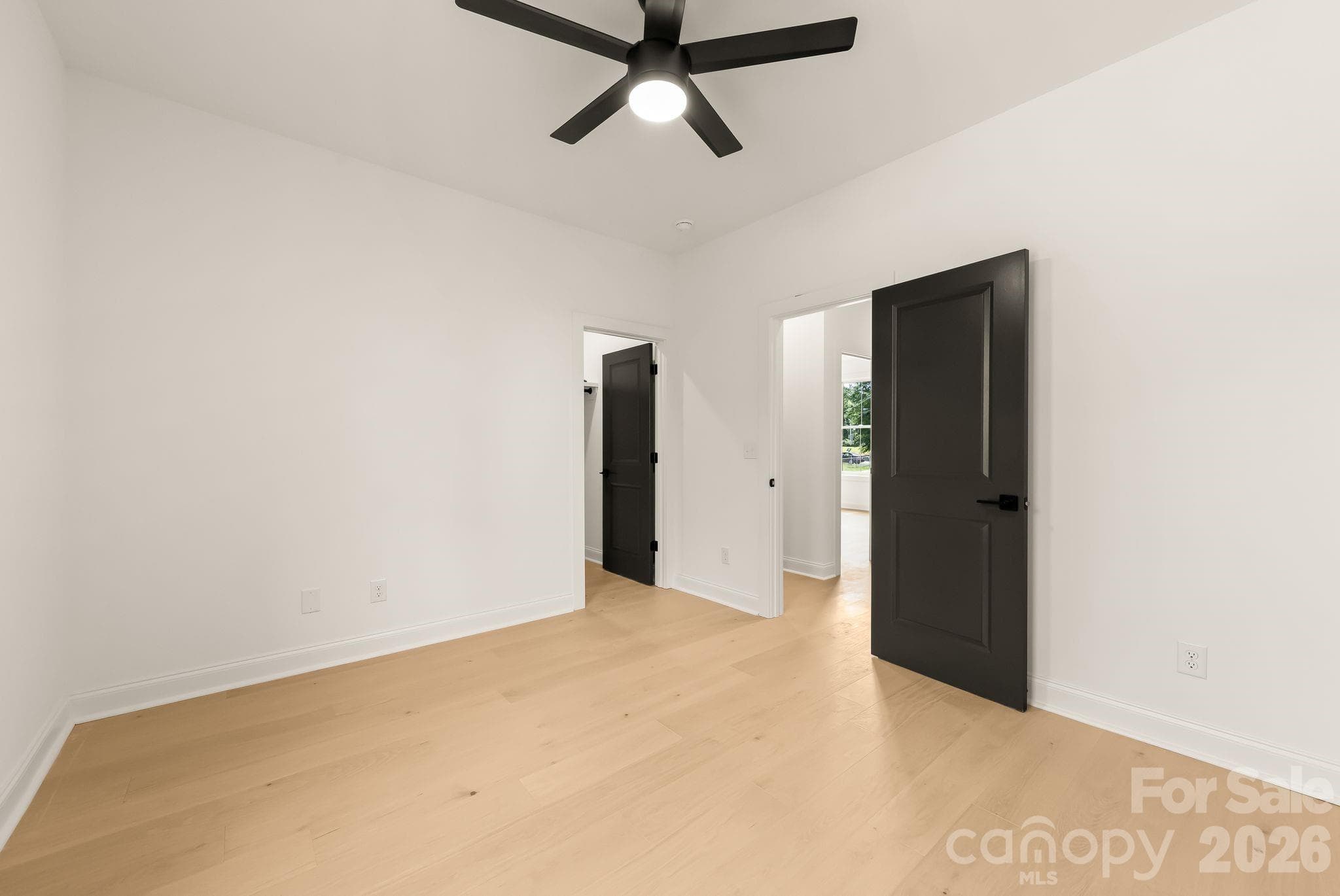 Single Family Residence at 3031 Mathis Drive, Charlotte, photo 38 of 42