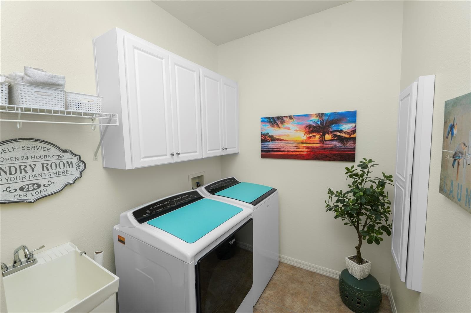 Single Family Residence at 2356 LAKE JAMES WAY, LAKELAND, photo 27 of 39