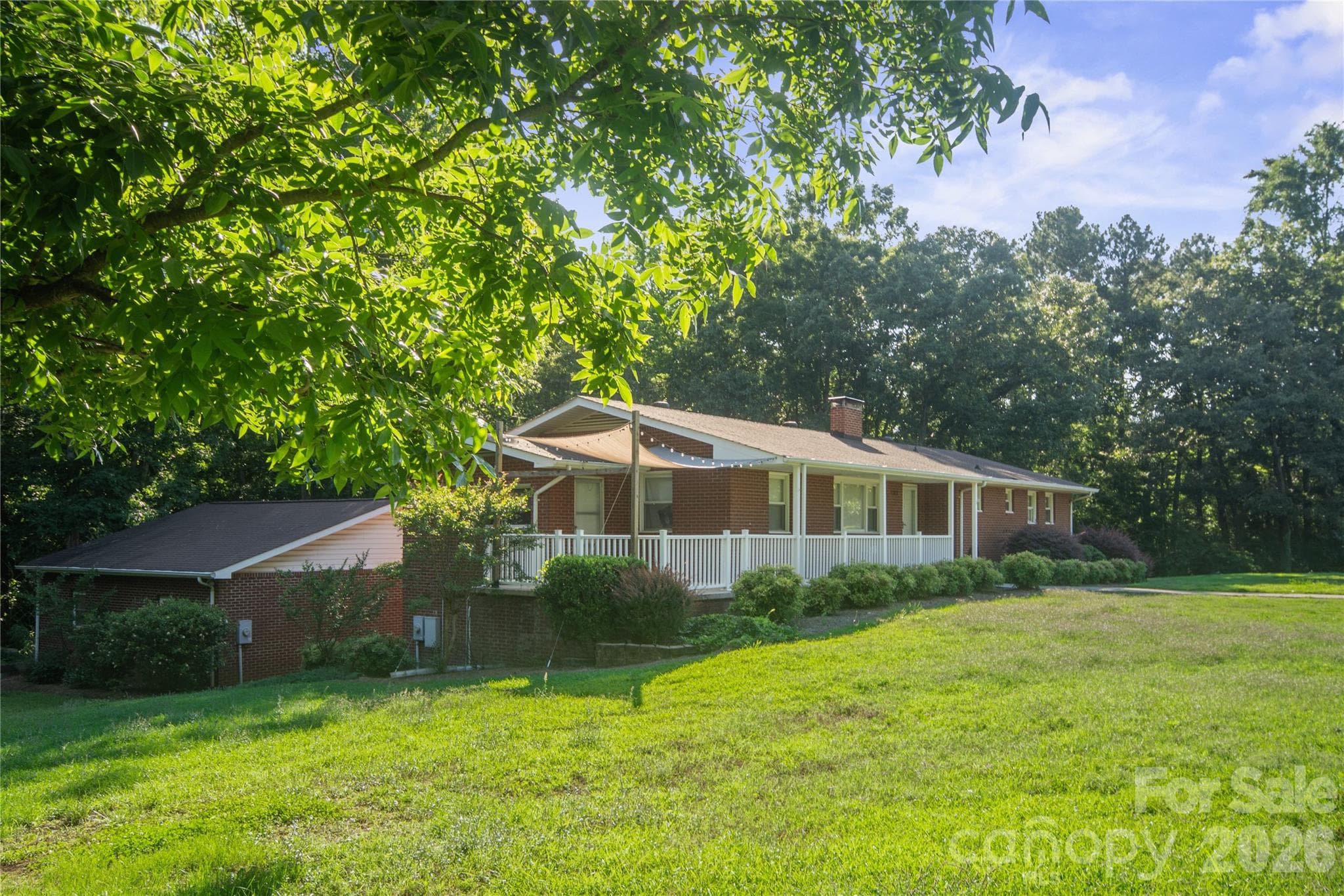 Single Family Residence at 3303 Pikeview Road, Fort Mill, photo 3 of 34