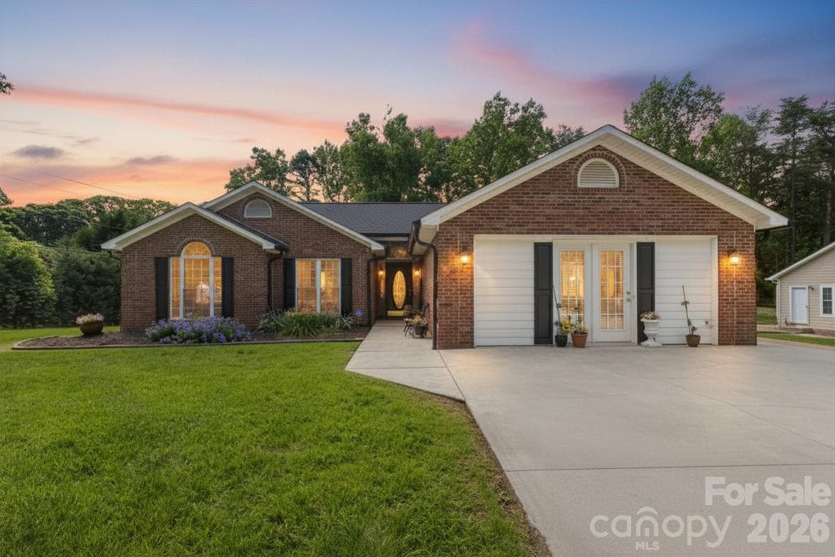 Single Family Residence at 7760 Wallace Lane, Denver, photo 5 of 34