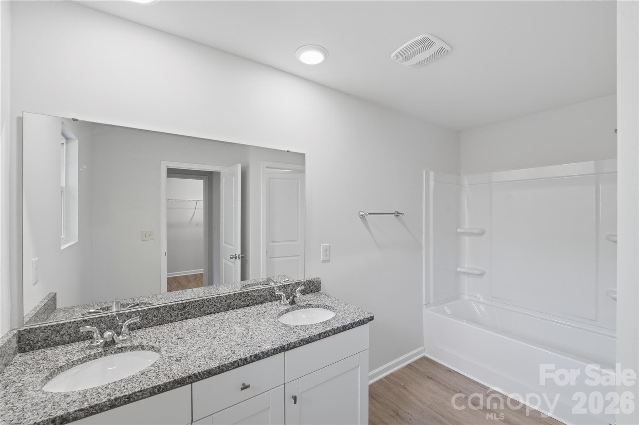 Single Family Residence at Lincolnton, photo 5 of 31