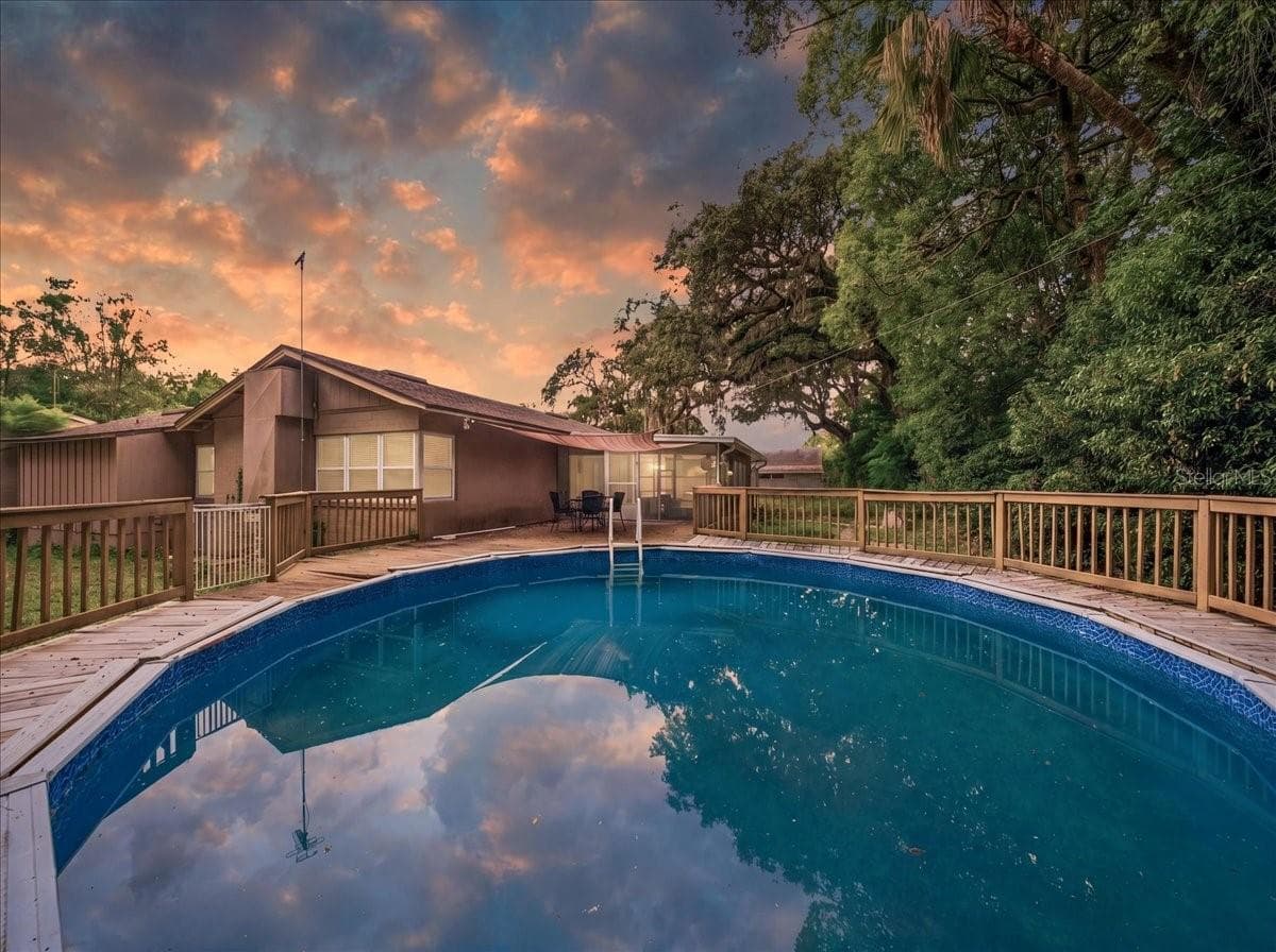 Single Family Residence at 8095 ROSE AVE, ORLANDO, photo 4 of 56