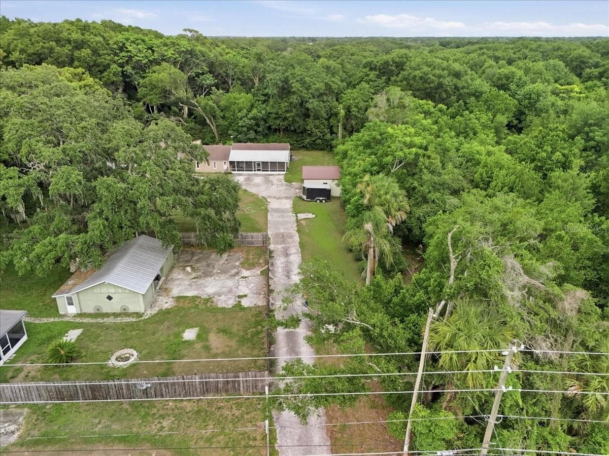 Single Family Residence at 8095 ROSE AVE, ORLANDO, photo 14 of 56
